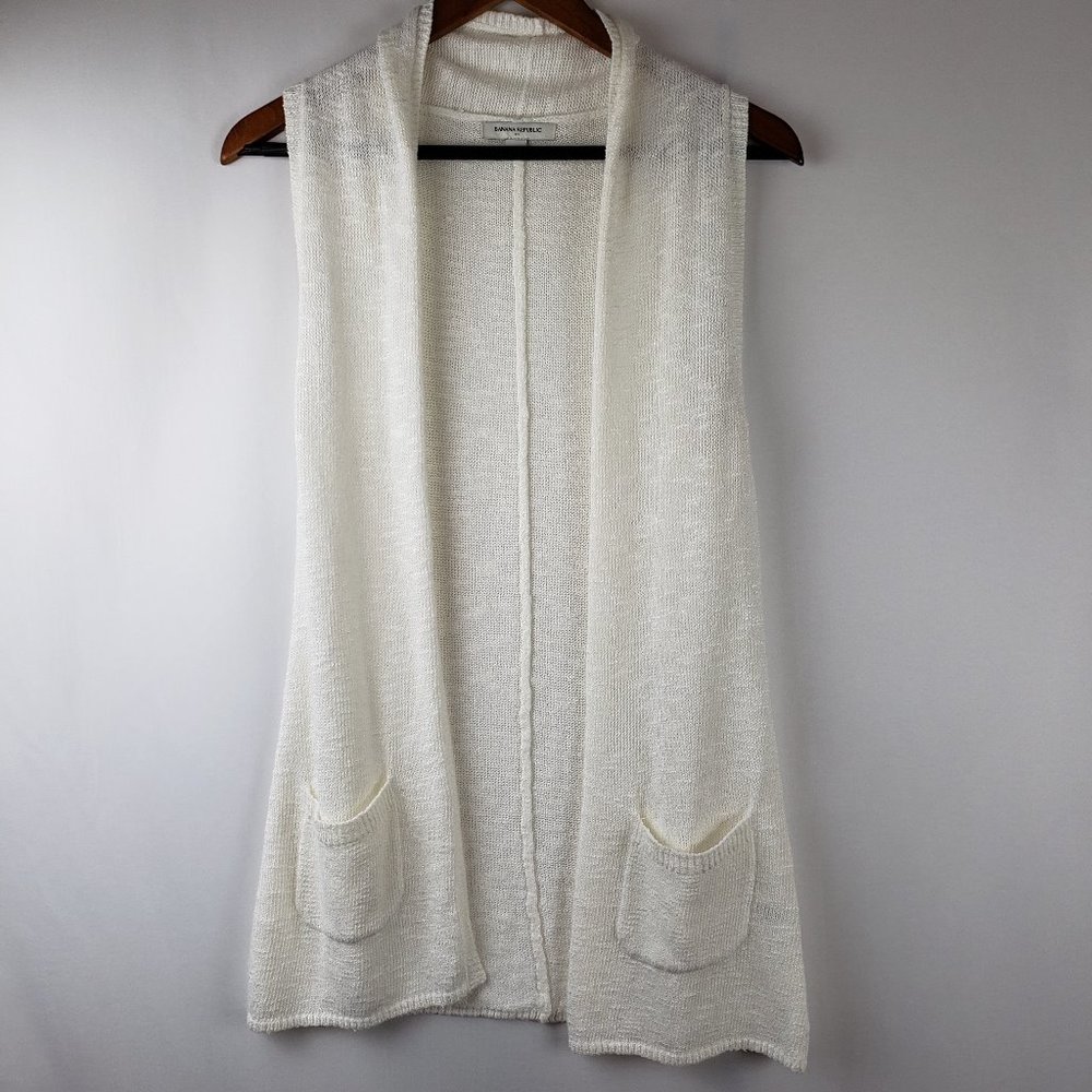 Banana Republic Cream Sleeveless Cardigan